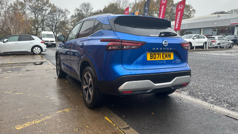 Nissan Qashqai 1.3 DiG-T MH N-Connecta 5dr Petrol Hatchback